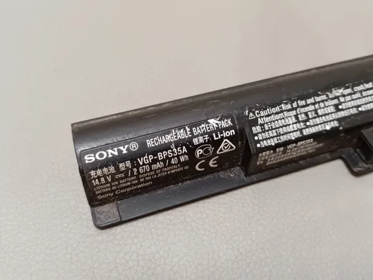 0713  акумулятор SONY VGP-BPS35A 14.8V 40WH НІМЕЧЧИНА З аукціону