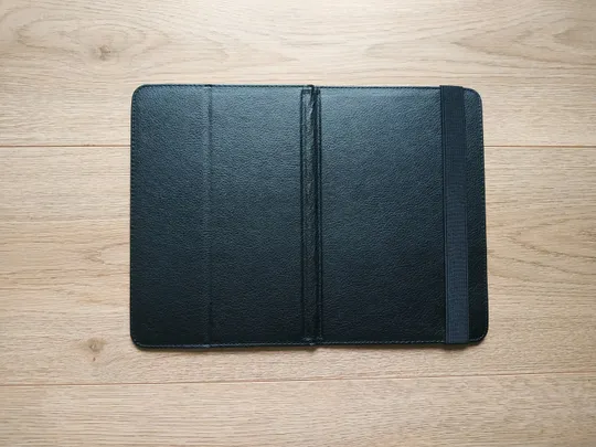 Чохол для планшету 2E універсальний з діагоналлю до 8.4 &quot; чехол книжка (2E-UNI-7-8.4-MCCBK) З аукціону