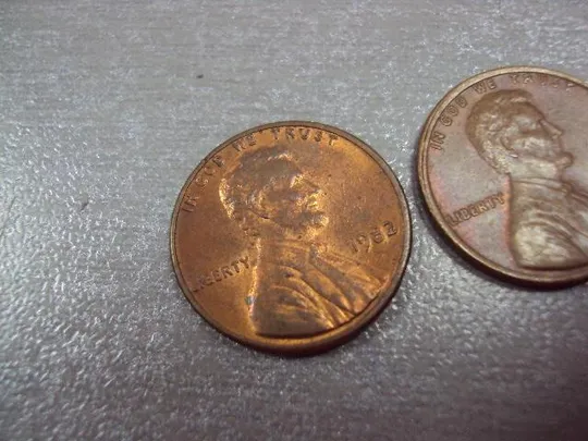 монета сша 1 цент 1982 лот 2 шт №9184 З аукціону