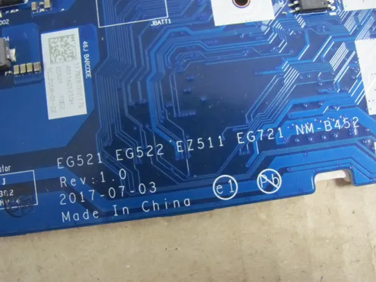 61-14 материнська плата  EZ511 NM-B452 SR3LC  i7-8550U  для  Lenovo IdeaPad 320-17 320-17ISK 320-17IKB оригінал Продаж