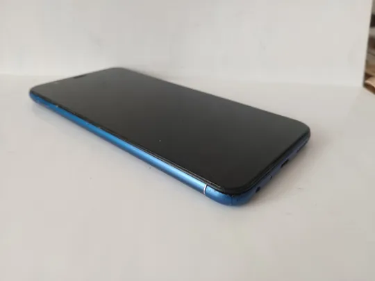 Смартфон Huawei p smart 3/32 / 5.65" / 32 - 3 ГБ    Пропонуйте свою ціну Продаж