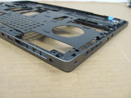 860-2 Кришка дно піддон корпуса 01HVX1 AM26K000502 для  Dell Precision 17 7730 7740 M7730 M7740 оригінал На торгах