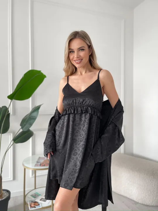 Шовковий комплект халат і сорочка принт леопардовий чорний Недорого