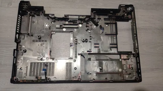 верх і корито Fujitsu E744 Продаж