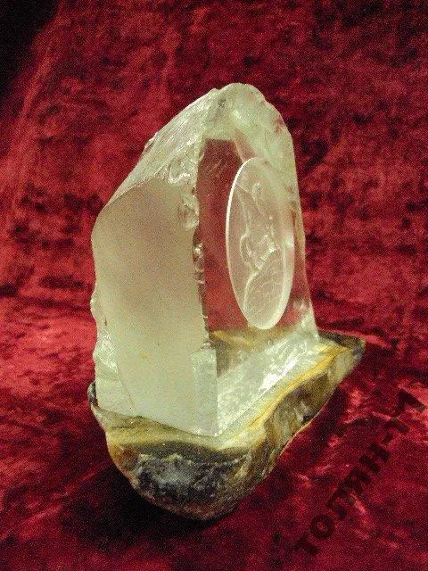 плакетка киев памятник б.хмельницкому хрусталь мин З аукціону