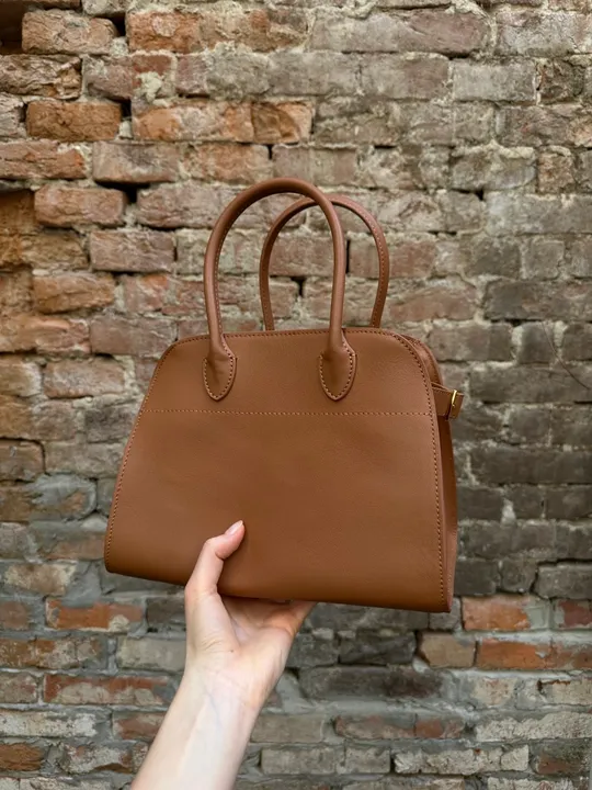 Сумка The Row Soft Margaux 26 Bag in Leather Ginger 99719 Торговий майданчик