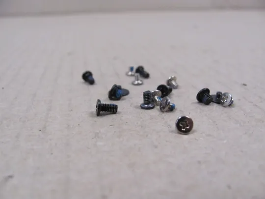 номер0118-27 комплектуюче гвинти  для HP 250 G3, 255 G3, 15-G, 15-H, 15-R, 15-T, 15-Z оригінал Продаж