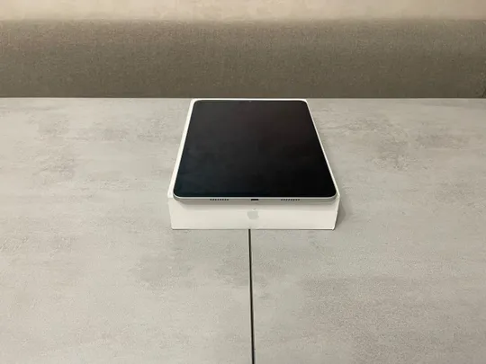 Планшет Apple iPad Pro A2759, MNXG3LL/A, 4th Gen 2022, 11&quot;, Apple M2, 8GB, 256GB. Гарантія Інтернет-аукціон
