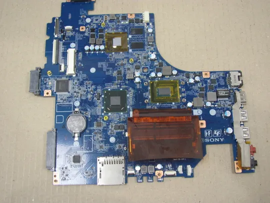 номер0193-33 материнська плата, Mainboard,Материнка,Основна плата,Системна плата,Плата системи,Laptop motherboard,мамка, ноутбучна плата DA0HK9MB6D0 SR0XL  I5-3337U для  SONY VAIO  SVE15 SVF152   оригінал Ціна