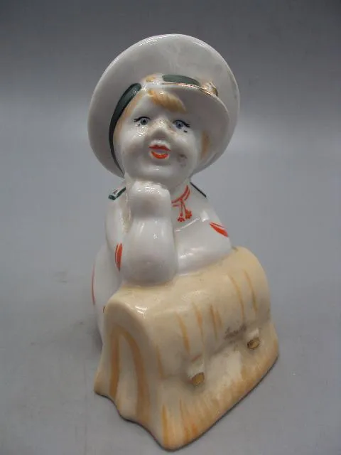 Фигура фарфор статуэтка Киев капитанская дочка с портфелем Буду как папа высота 12 см №14076 Продаж