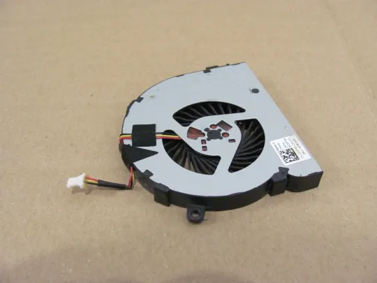 Купити 330-8 Вентилятор (кулер, FAN) 0CGF6X   для  Dell VOSTRO 15 3000 3561 3562 3565 3567 3568  оригінал