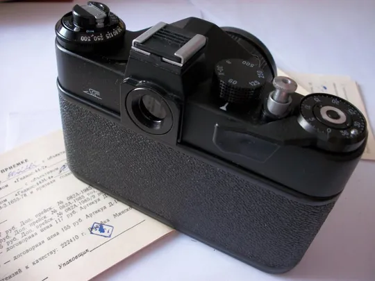 Фотоаппарат Зенит-ЕТ Гелиос-44М-4 [Коробка,Футляр,крышка,пасп-инструкция] Нов-весь комплект Цена-мин Продаж