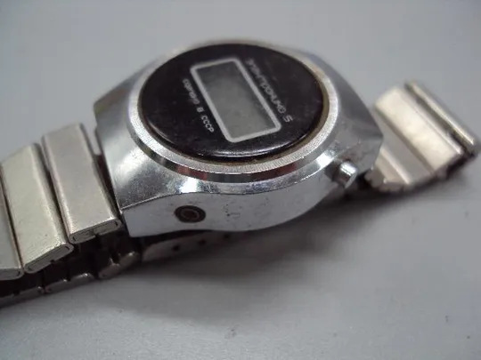 Женские наручные часы Электроника 5 ссср с браслетом не на ходу длина 3 см, ширина 2,7 см №14635 Недорого