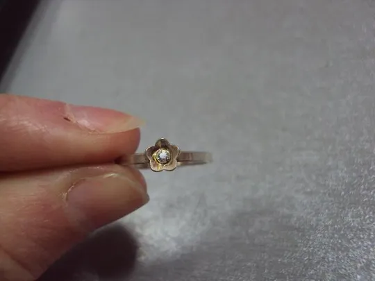 Кольцо женское цветочек на ногу серебро 925 проба вес 0,68 г безразмерное №10726 Недорого