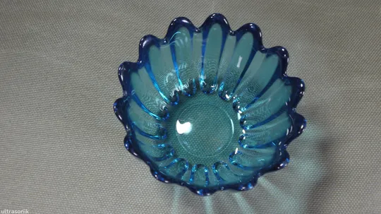 Цукерниця ваза бірюзове кольорове старе радянське скло Вживане Де купити