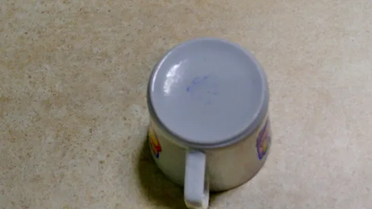 Чашка дитяча стара радянська порцеляна Слон та літера "С" Полонне Вживане Інтернет-аукціон