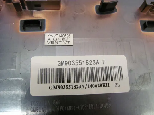 номер0192-1 Кришка, дно, піддон корпуса,Нижний корпус (дно) для ноутбука  Низ, дно, поддон,Нижняя часть GM903551823A-E для Toshiba Tecra A50-A A50 W50 оригінал З аукціону