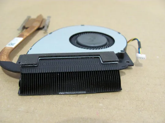 523-11 система охолодження 13N0-TAA0601 13NX00T1AM0101 для Asus P2530 P2538 P553U P553UA P553UJ оригінал З аукціону