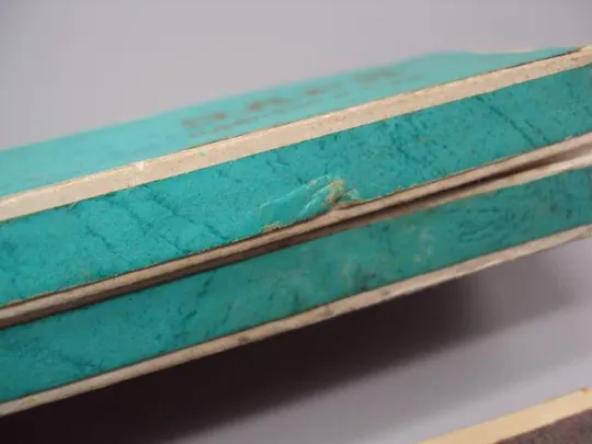 Коробочка для наручных часов футляр Заря ссср 4 шт и паспорт Победа и Заря лот длина 15 см №14740 Продаж