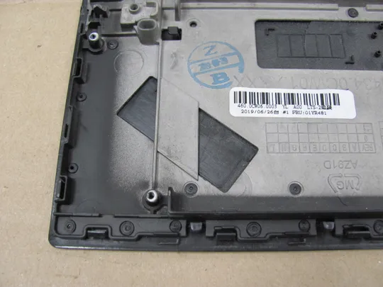 номер0666-32 Кришка панель палмрест 460.0CW06.0003 01YR481 для Lenovo Thinkpad T580 P52S  оригінал Де купити