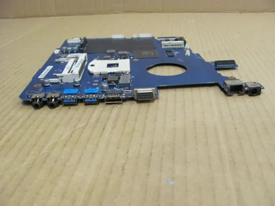 80-9 материнська плата BA92-09932B для SAMSUNG NP550 NP550P7C оригінал в Україні