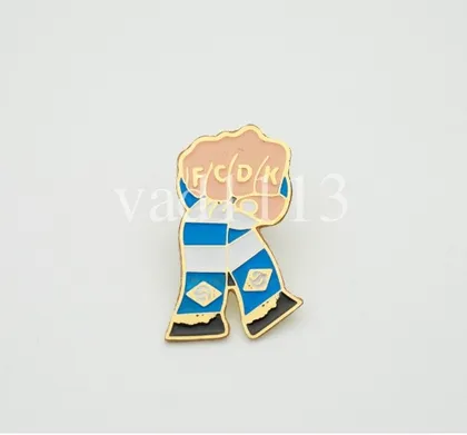 фото, Футбол. Значок   ультрас  Динамо Киев Украина.  № 3-45