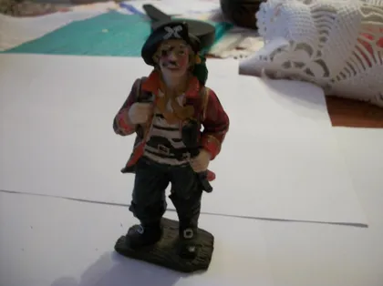 фото, Фигурка Пират. Высота примерно 13-см , может чуть больше [отличная]