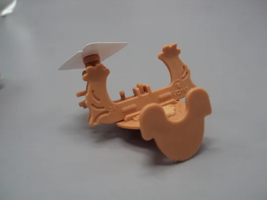 Фигурка киндер сюрприз VQ113 Ferrero медведь жонглер ведмідь жонглює №18608л Торговий майданчик