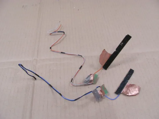 687-22 WI-FI антени для Lenovo ThinkPad T490 T495 T590 P53S P43S оригінал Ціна