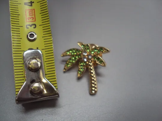 Купити Значок пін пальма знак брошка №18434