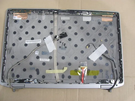 Купити 372-31 кришка матриці з петлями і шлейфом  06XGM9 для DELL LATITUDE E6520  оригінал