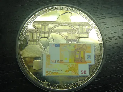 фото, 1 долар Ліберія 2002 Європейські банкноти - 50 євро