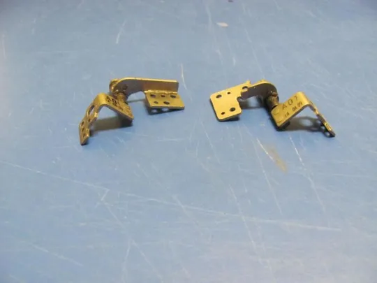 номер0093-11  петлі для Fujitsu LifeBook A544 A514 Механізм кріплення екрана Петлі дисплея екрану З'єднувальні елементи Шарніри петлі стойки loops оригінал Де купити