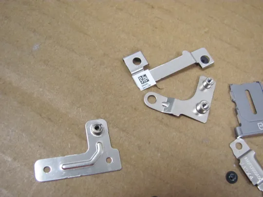 Купити 839-34 комплектуюче кріплення гвинти для Dell Latitude 9410  2-in-1 оригінал