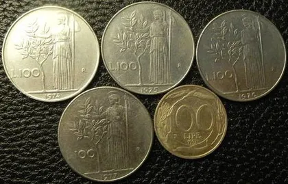 фото, 100 лір Італії (порічниця) 5шт, всі різні