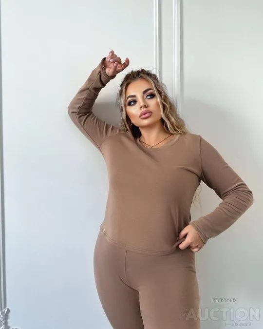 Жіноча термобілизна колір світло-бежевий З аукціону