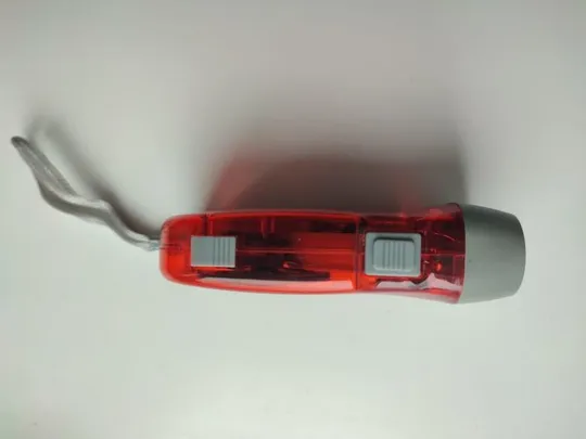 Ручний світлодіодний ліхтарик з динамо-машиною watton wt-092 Де купити