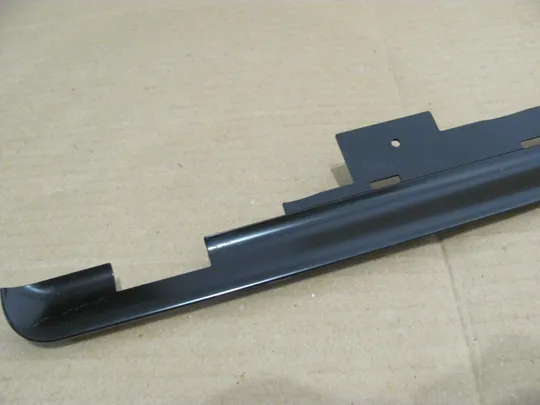 номер0227-1 панель заглушка завіс 0D5M2W для DELL Inspiron 17R N7110 оригінал Де купити