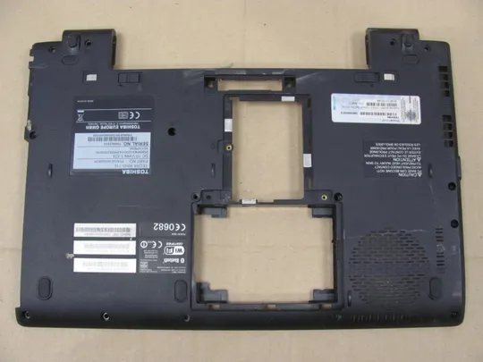 587-23 Кришка дно піддон корпуса для TOSHIBA TECRA R840 R845   оригінал Ціна