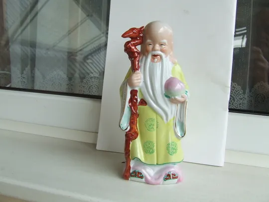 Фарфор Шусин с персиком и палкой старая раз . 22 х 11 см. Азия. Інтернет-аукціон