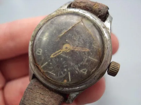 Юношеские наручные часы Уран 17 камней ссср не на ходу №14689 Недорого