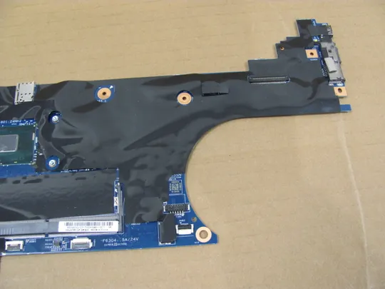 729-7 материнська плата SR3L9 i5-8350U 01YR250 448.0CW18.0011 для Lenovo ThinkPad T580 P52S оригінал З аукціону