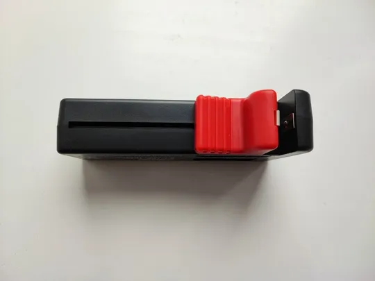 Купити Электронный тестер для батареек BT-168 PRO