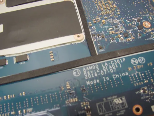 номер0944-10 материнська плата Mainboard Материнка Основна плата Системна плата Плата системи Laptop motherboard мамка ноутбучна плата AAM00 LA-C361P  SR2FU i7-6820HQ для  Dell Precision 5510, XPS 15 9550  оригінал Характеристики