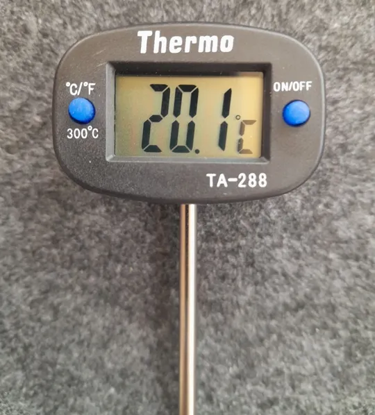 Термометр кухонний -50 +300 градусів харчовий занурювальний зонд з батарейкою Інтернет-аукціон