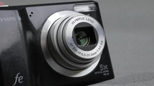 цифровой фотоаппарат Olympus FE-47 14.0Mpix Ціна