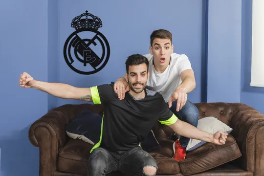 Панно декоративне картина на стіну емблема Реал LED 16 кольорів пульт 600х435 acr-p000048 Продаж