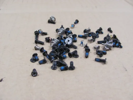 720-5 комплектуюче гвинти для Dell Latitude E5530 оригінал Продаж