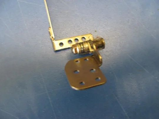 №55-6 кріплення матриці з петлями 13N0-ZWN0302 для TOSHIBA SATELLITE L850-1LW L850 L855 C850 C855 оригінал Де купити