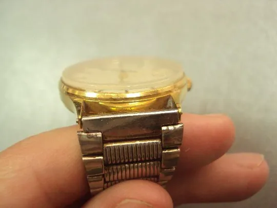 часы наручные полет кварц Х съезд досааф ссср №346 З аукціону